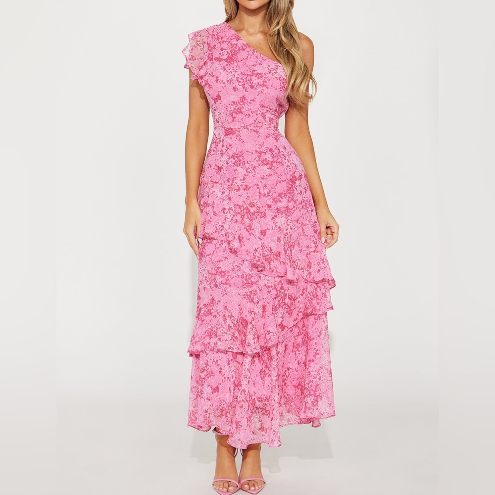 Elegant Pink One-Shoulder Dress
